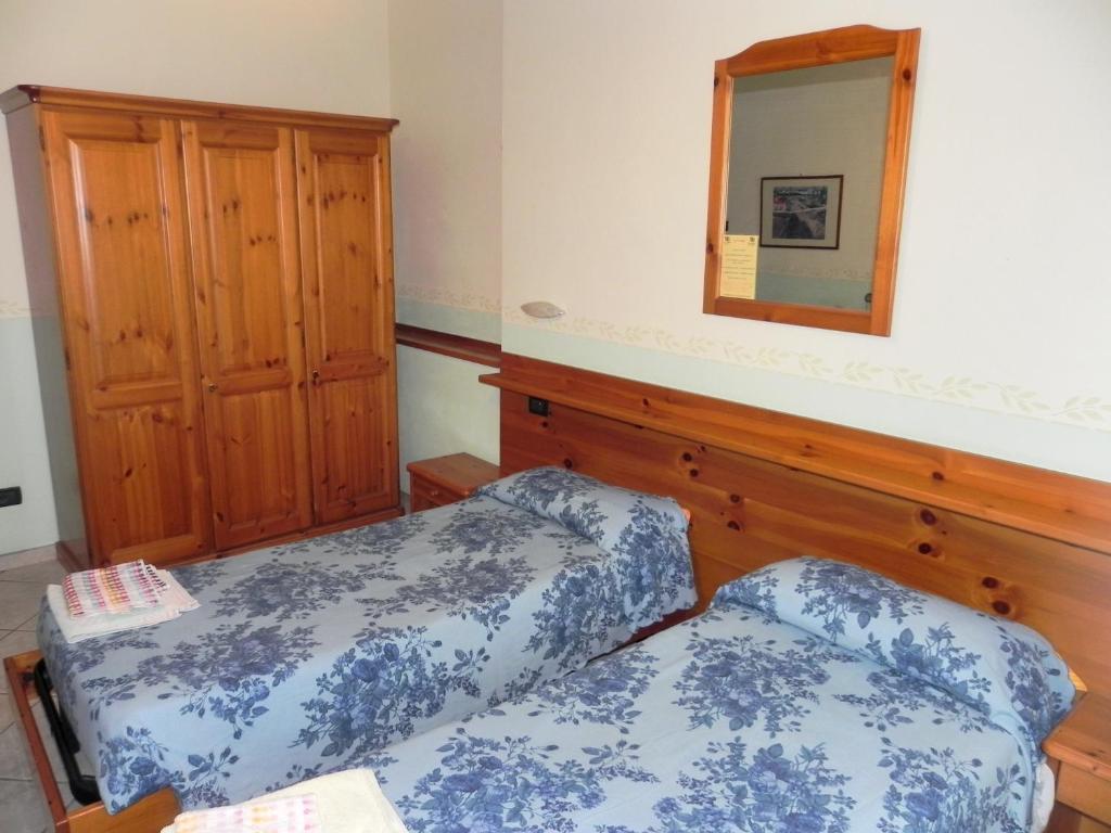 Hotel Ristorante Belsito Borgo San Dalmazzo Dış mekan fotoğraf