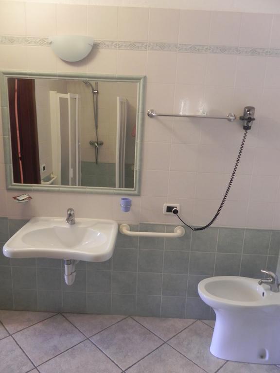 Hotel Ristorante Belsito Borgo San Dalmazzo Dış mekan fotoğraf