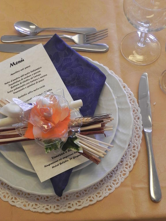 Hotel Ristorante Belsito Borgo San Dalmazzo Dış mekan fotoğraf